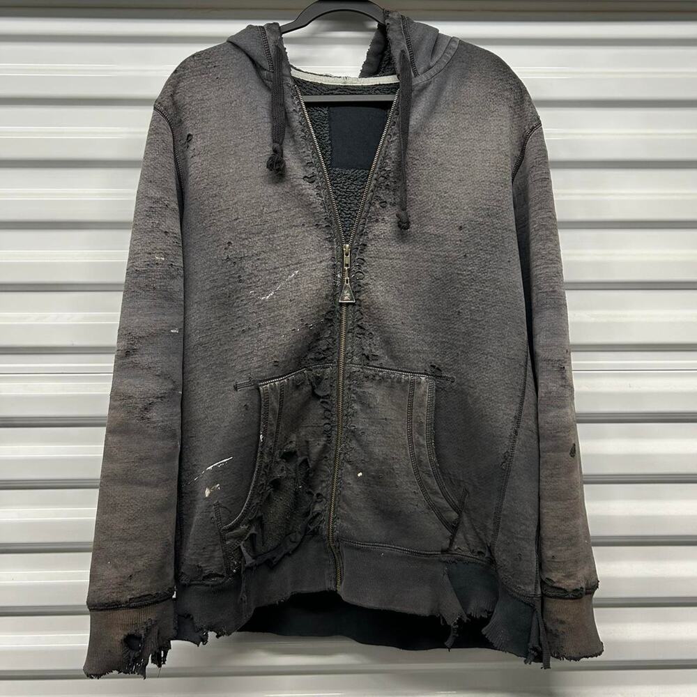VTG/Y2K Faded Super Thrashed Distressed Sherpa Lined Zip Up Hoodie